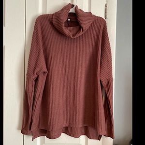 🌹NWOT Women’s light sweater blouse🌹